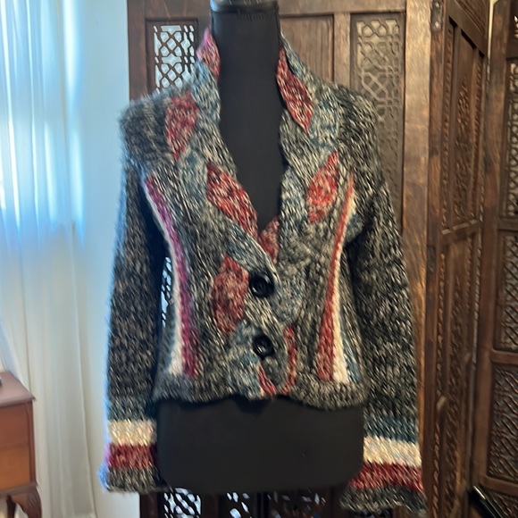 Hand knit cardigan sweater - Picture 2 of 13
